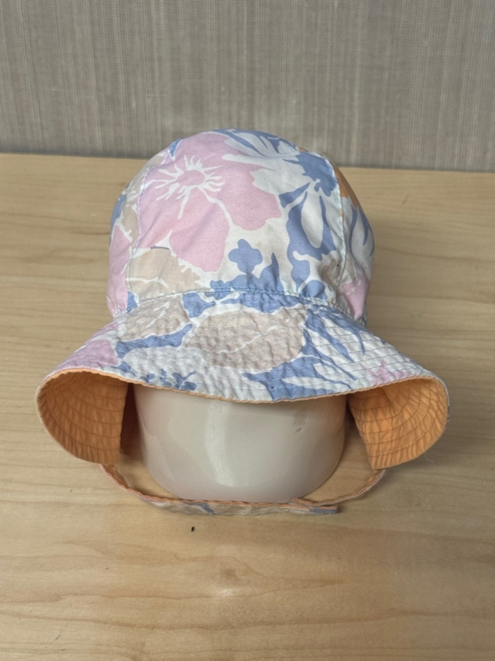 OshKosh B'gosh Floral Pink, Blue & Peach Bucket Hat size 12-24 months